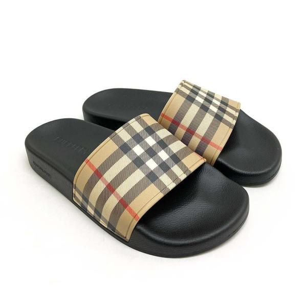 新品 BURBERRY 8056942 A7028 メンズ/41(26.5cm)