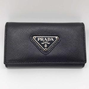 プラダ 6連 キーケース サフィアーノ レザー 黒 ブラック系 M222A Aランク PRADA 中古 六甲道店｜brandritz