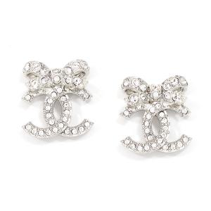 CHANEL（シャネル） ピアス CCマーク ダブルC ココマーク ライン