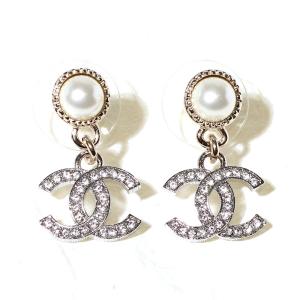CHANEL（シャネル） ピアス CCマーク ダブルC メタル&ストラス ライン