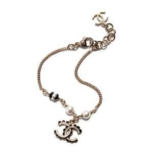 CHANEL（シャネル） ブローチ メタル CCマーク ストラス ライン