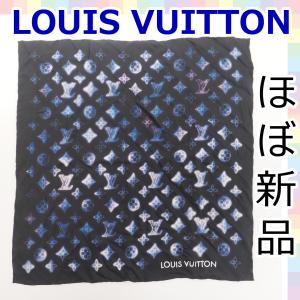 【ほぼ新品】ルイヴィトン LOUIS VUITTON カレ バンダナ マヒナ モノグラム グラデーション シルク スカーフ ハンカチ ポケットチーフ｜brandshopnijiiro