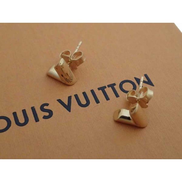ルイヴィトン ピアス エッセンシャル V 金属素材 ゴールド おすすめ Louis Vuitton