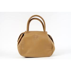 FENDI（フェンディ） ハンドバッグ ショルダーバッグ レディース