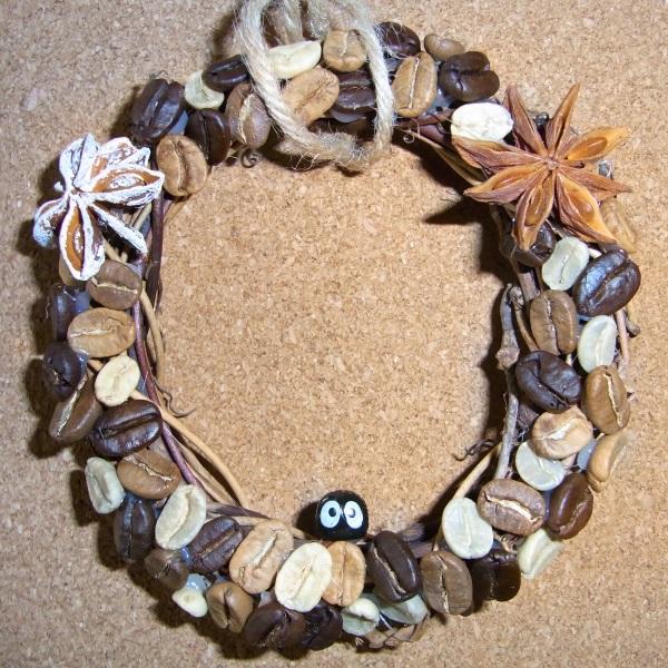 リース　コーヒー豆リース　ドライフイラワー　まっくろくろすけ？　ギフト　プレゼント　カフェ風インテリ...