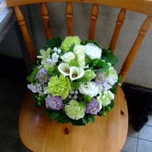 フラワーアレンジ おまかせフラワーアレンジメメント 誕生日や記念日には人気NO.1アイテム