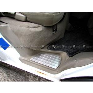 NV100クリッパーバン DR64V メッキ ヘッド ライト リング ランプ
