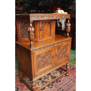 イギリスアンティーク家具 オールドチャーム ウォールキャビネット