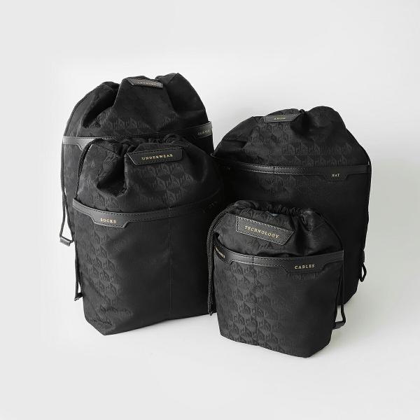 並行輸入 アニヤ ハインドマーチ ポーチ ANYA HINDMARCH AH ロゴ 50509251...