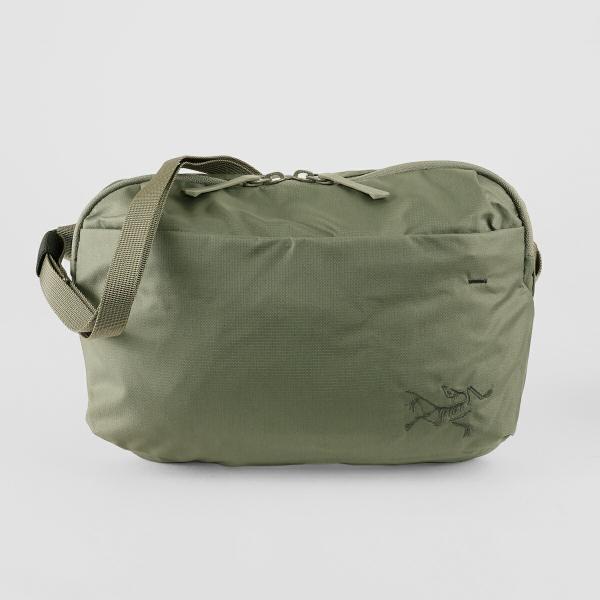 並行輸入 アークテリクス ショルダーバッグ ARC'TERYX ヒリアド X000010359 FO...