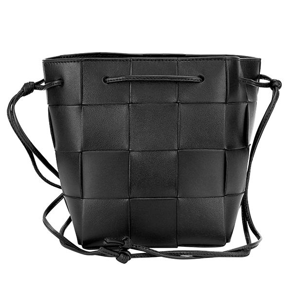 並行輸入 ボッテガヴェネタ ショルダーバッグ BOTTEGA VENETA マキシイントレチャート ...