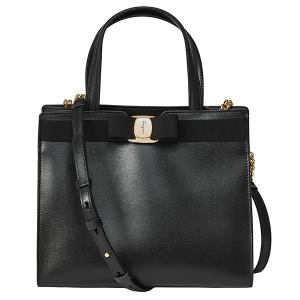 Salvatore Ferragamo フェラガモ　黒　革　メッセンジャーバッグ FERRAGAMO Ferragamo フェラガモ トートバッグ レディース