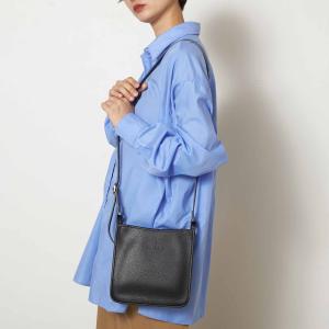 極美品 ロンシャン ル・フローネ ショルダーバッグ レザー ネイビー 紺 253 LONGCHAMP 並行輸入 ロンシャン ショルダーバッグ ル フローネ