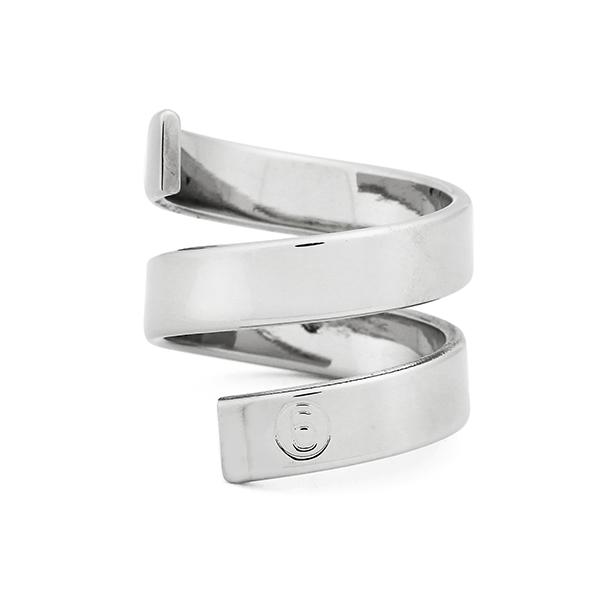 並行輸入 エムエムシックス リング MM6 Maison Margiela ストリーム SM6UQ0...