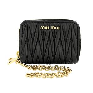 『10%OFF対象6/11 14:00まで』ミュウミュウ カードケース MIU MIU マテラッセ ナッパレザー 5MC078 N88 F0002｜brstring