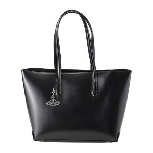 美品 ヴィヴィアン ウェストウッド  クラッチバッグ ORB キルティング 美品 ヴィヴィアン ウェストウッド クラッチバッグ ORB キルティング