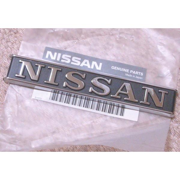 ニッサンNISSANエンブレム 日産純正品 新品 旧車ハコスカS30ZケンメリS130Zスカイライン...