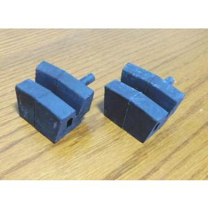 日産純正品 サニーB110サニトラB122用 ボンネット当たりゴム2個セット 新品 フード/バンパー...