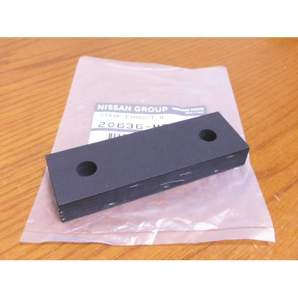S30Z用新品-マフラー吊りゴム　日産純正品　 DATSUN240Z S31Z フェアレディZ