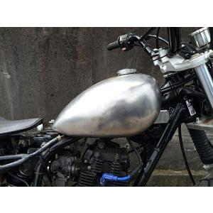 ピーナッツタンク　バイク 値下げ⭕️ 楽天市場】T-13 ピーナッツタンク 2006〜2022年用 sportster