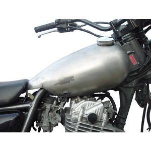 スズキ（SUZUKI） 中国スズキ純正 GN125-2F ガソリンタンク ブラック