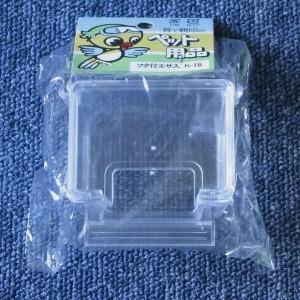 【コバヤシ】フタ付きエサ入れ(無色)の詳細画像1