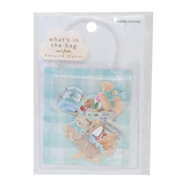 カミオジャパン WHAT‘S IN THE BAG シールフレーク ピクニックに行くときのバッグの中...