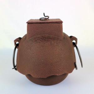 茶道具 茶釜 真形釜 「真形桐地紋釜」 釜師 人間国宝 高橋敬典造 釜