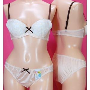 【Fairy】ラブリーフラワー刺繍ブラとショーツ...の商品画像