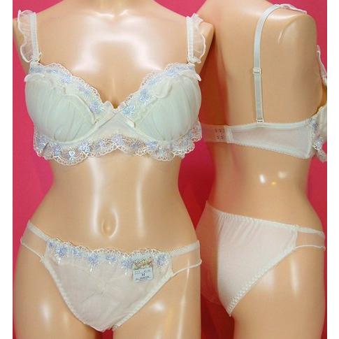 【Pure Cherie】ノンワイヤーケミカルフリルブラとショーツのセット