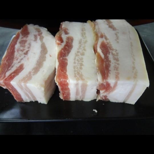 黒豚「匠」【鹿児島産】バラ角切（500g）