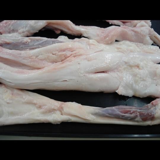 国産牛アキレスすじ（１ｋｇ入）【希少価値】