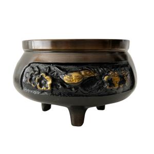 香炉    全 模様付袋型 前香炉3.5寸 仏具 香炉 線香立【 浄土真宗本願寺派 西