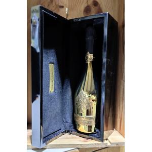 アルマンド ブリニャック ロゼ 750ml 並行品 専用ケース入り