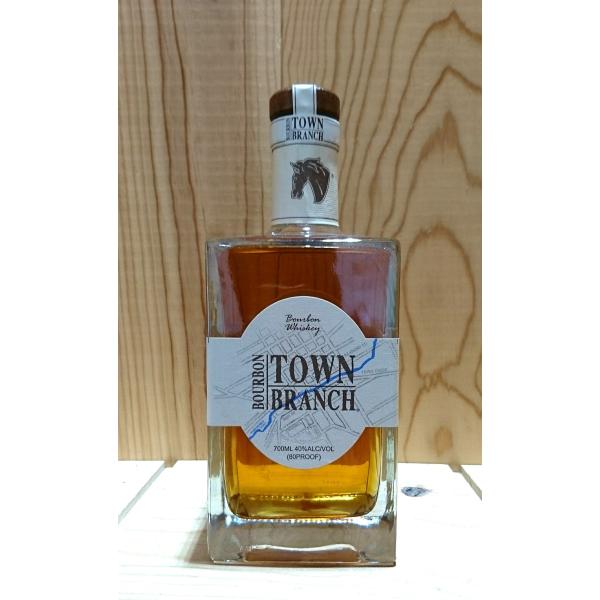 タウンブランチ バーボン 700ml