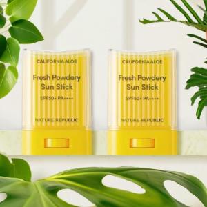 ネイチャーリパブリック パウダリーUVアロエスティック 24g x 2