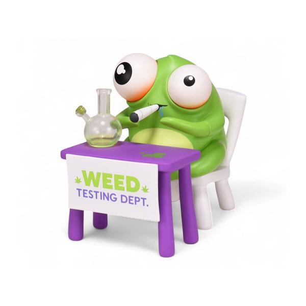 WEED TESTING DEPARTMENT VINYL FIGURE by Andrew Bel...