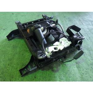 ふそう大型車 LKG-FU54VZ シートレール  MK569291 【即納】　インボイス対応