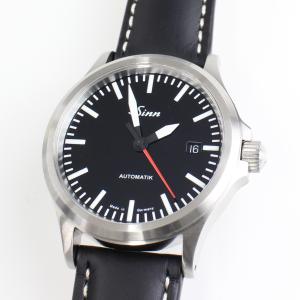 お得なご購入特典有り、お問い合わせください ジン Sinn 556.I.RS 自動巻き 腕時計 ロシアンレザーストラップモデル メンズ腕時計 ドイツ時計 送料無料