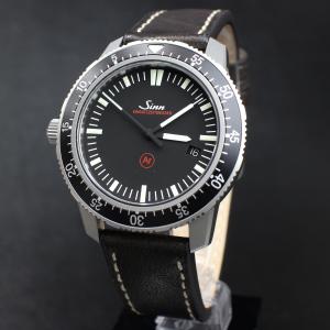 お得なご購入特典有り、お問い合わせください ジン Sinn 703.EZM3.F 自動巻き 腕時計 レザーストラップモデル メンズ腕時計 ドイツ時計 送料無料｜c-watch