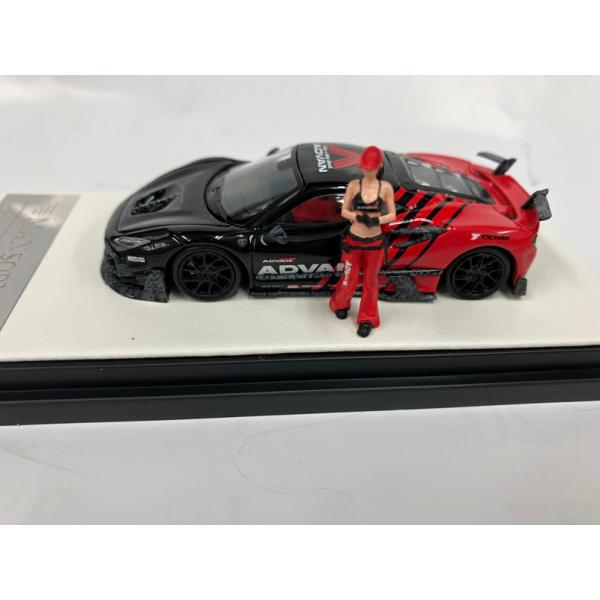 AURORAMODEL 1/64  フェラーリ　F8  Tributo Advan  フィギュア付き