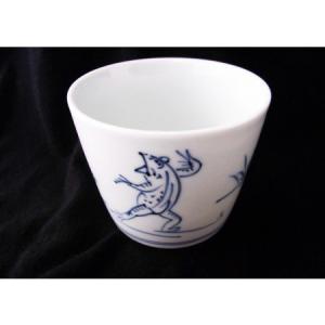 古伊万里 染付 矢羽根文 見込み岩波文 蛇の目高台 蕎麦猪口 (11) : SK