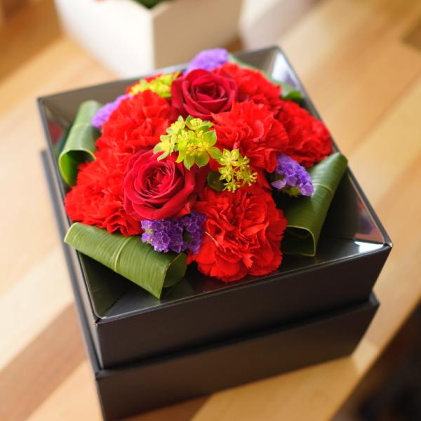 母の日 花 ギフト バラとカーネーションのアレンジメント 送料無料 アレンジ