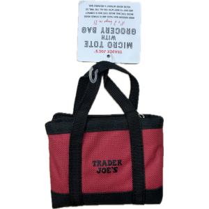 TRADER JOE'S トレジョ エコバッグ収納可能ミニポーチ付 MINI ECO BAG 2IN1 Micro Tote with Grocery Bag レッド 赤 red｜california-breeze