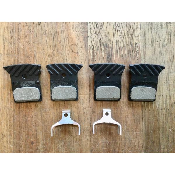 Shimano DIsc フィン付き シマノ ディスクブレーキパッド 樹脂 L05A-RF 2ペア(...