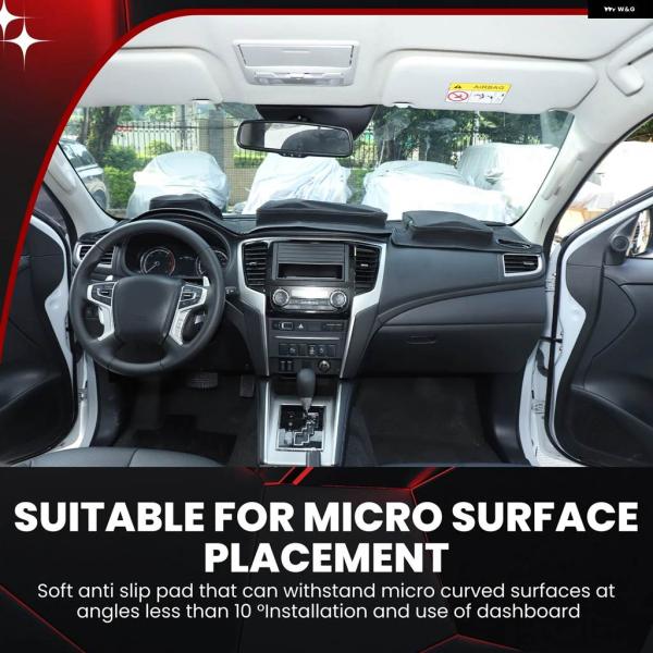 並行輸入品ブラック布製車用2IN1車計器用サンシェード マット 収納 ポケット付き 三菱 トライトン...