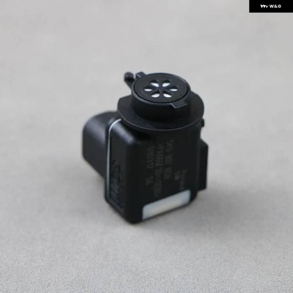 並行輸入品5K0907659 エアクオリティセンサー VW ビートル CC EOS ゴルフ R ゴル...