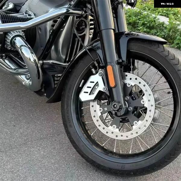 並行輸入品BMW R18 マッドガード BMW R18 フロントフェンダー スプラッシュガード バイ...