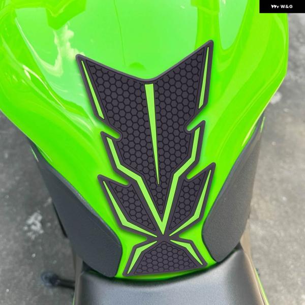 並行輸入品オートバイ 燃料タンク パッド 厚手 滑り止め 燃料タンクガスケット ステッカー カワサキ...