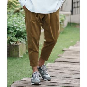 パンツ mp10762- Airy ＆ stretch material tapered silhouette pants
